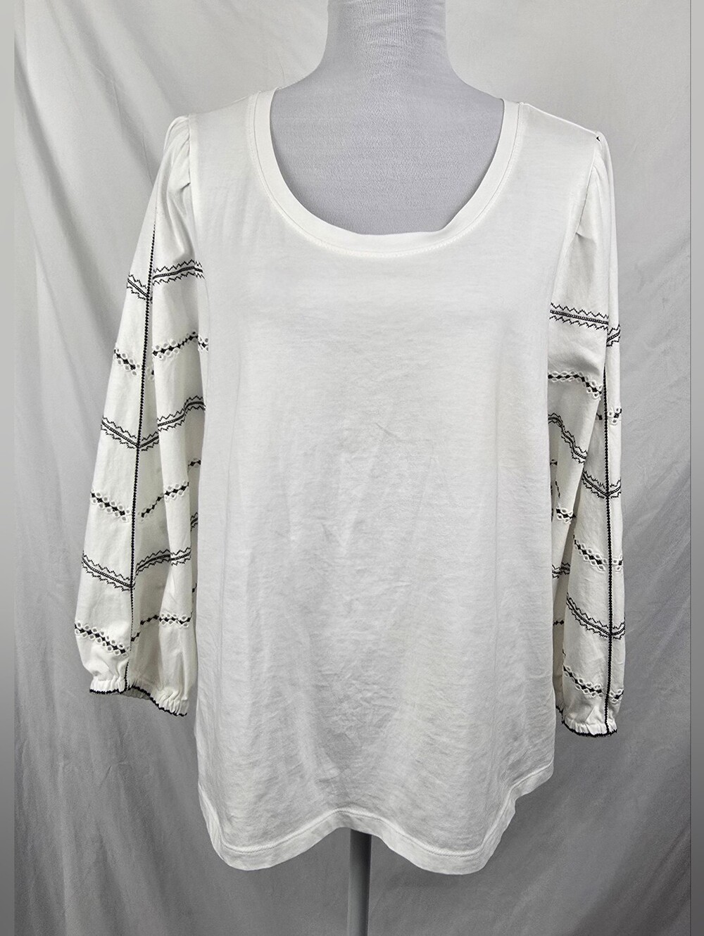 Soft Surroundings Relaxed Minimalist Embroidered Sleeve Boxy Tunic Top sz L